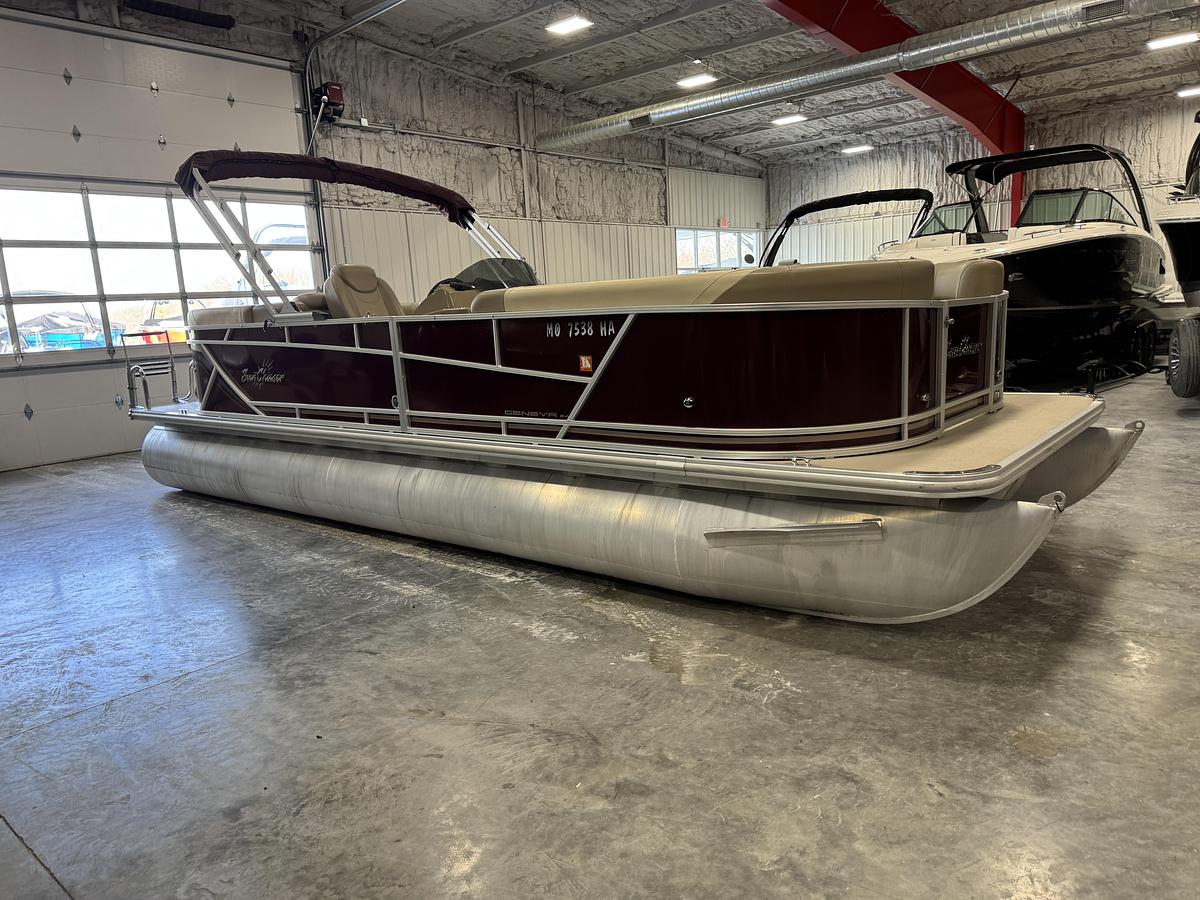 Used 2022 Sunchaser 24 Geneva