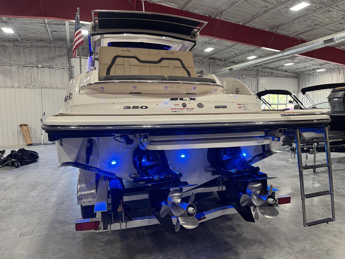 Used 2016 Sea Ray 350 SLX