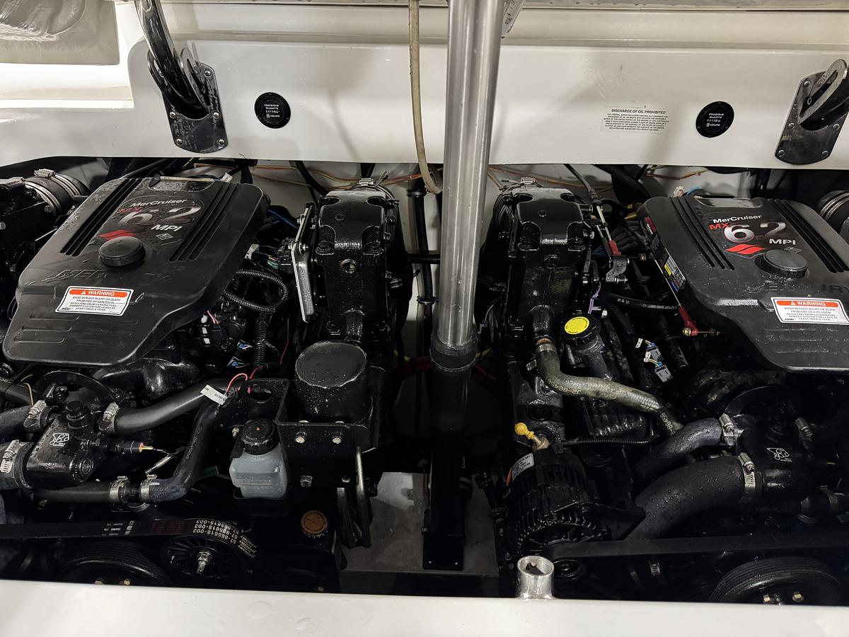 Used 2007 Cobalt 302 BR