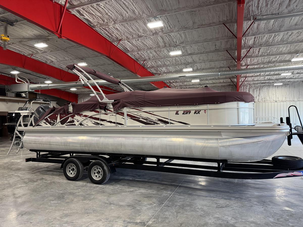 Used 2018 Bennington S 25