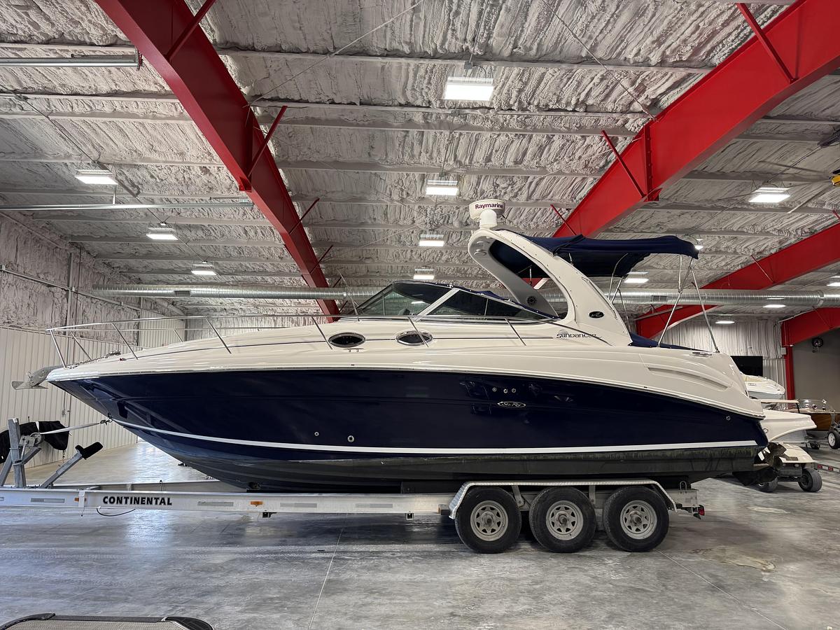 Used 2005 Sea Ray 300 Sundancer
