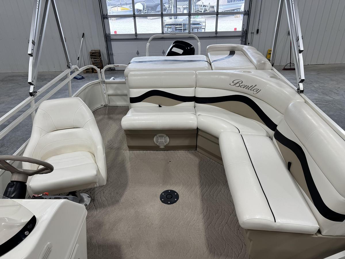 Used 2010 Bentley 243 Cruise