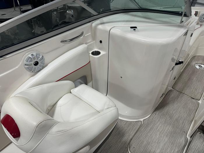 Used 2006 Rinker 246 Bowrider