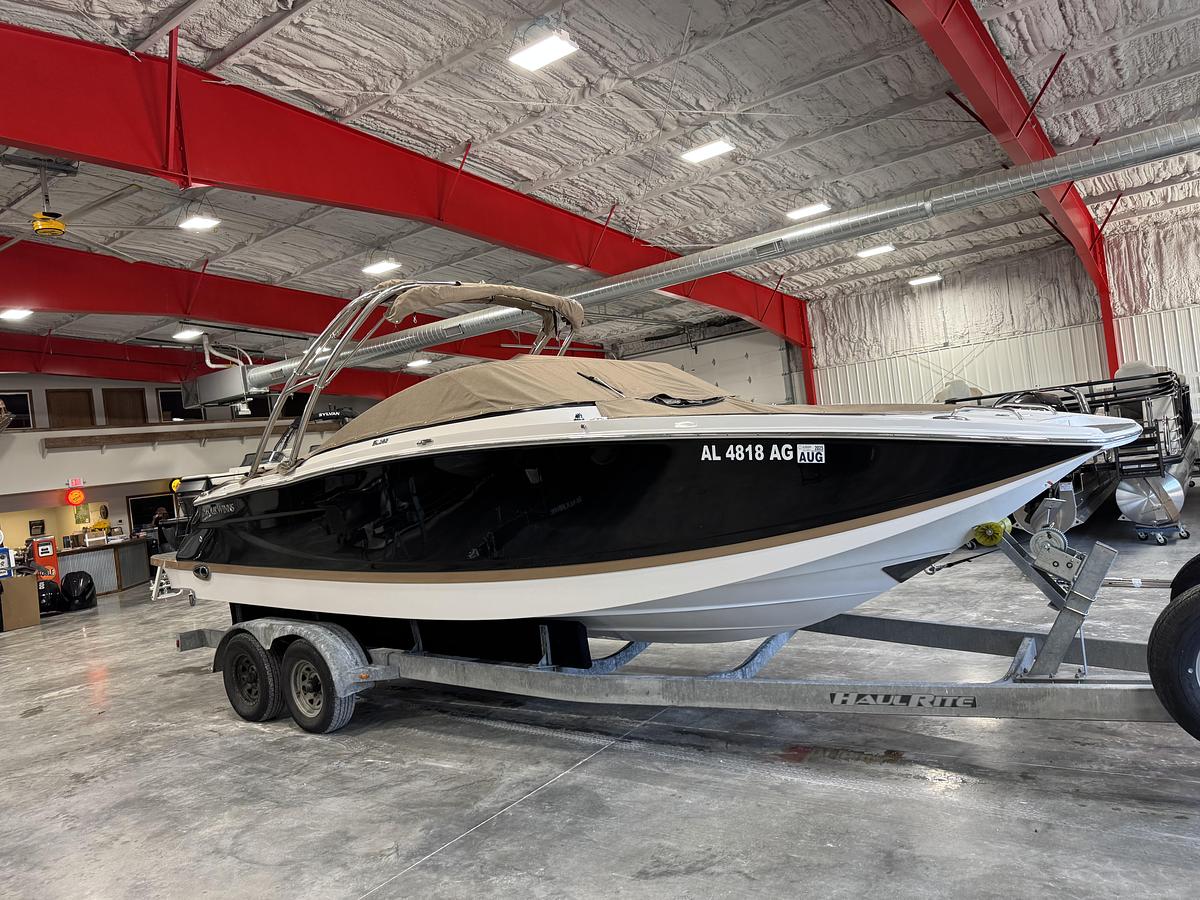 Used 2008 Four Winns SL 262