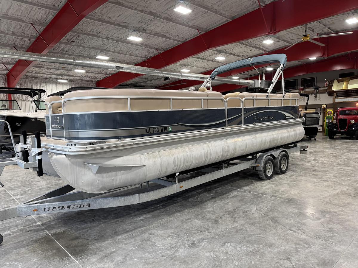 Used 2008 Bennington 2575 RL