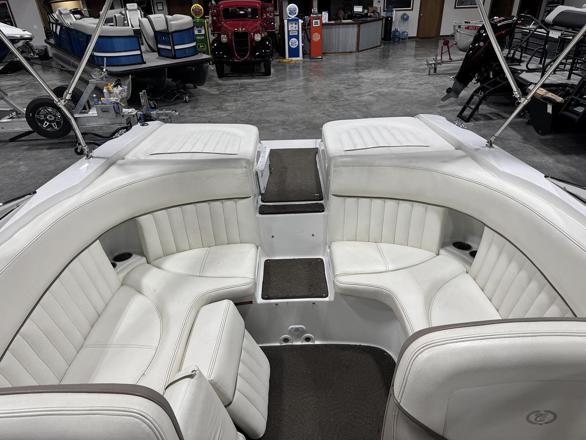 Used 2006 Cobalt 262 BR