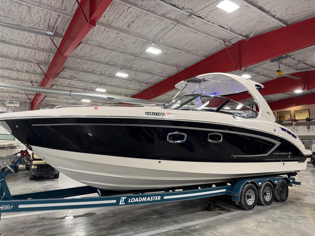 Used 2014 Chaparral 327 SSX