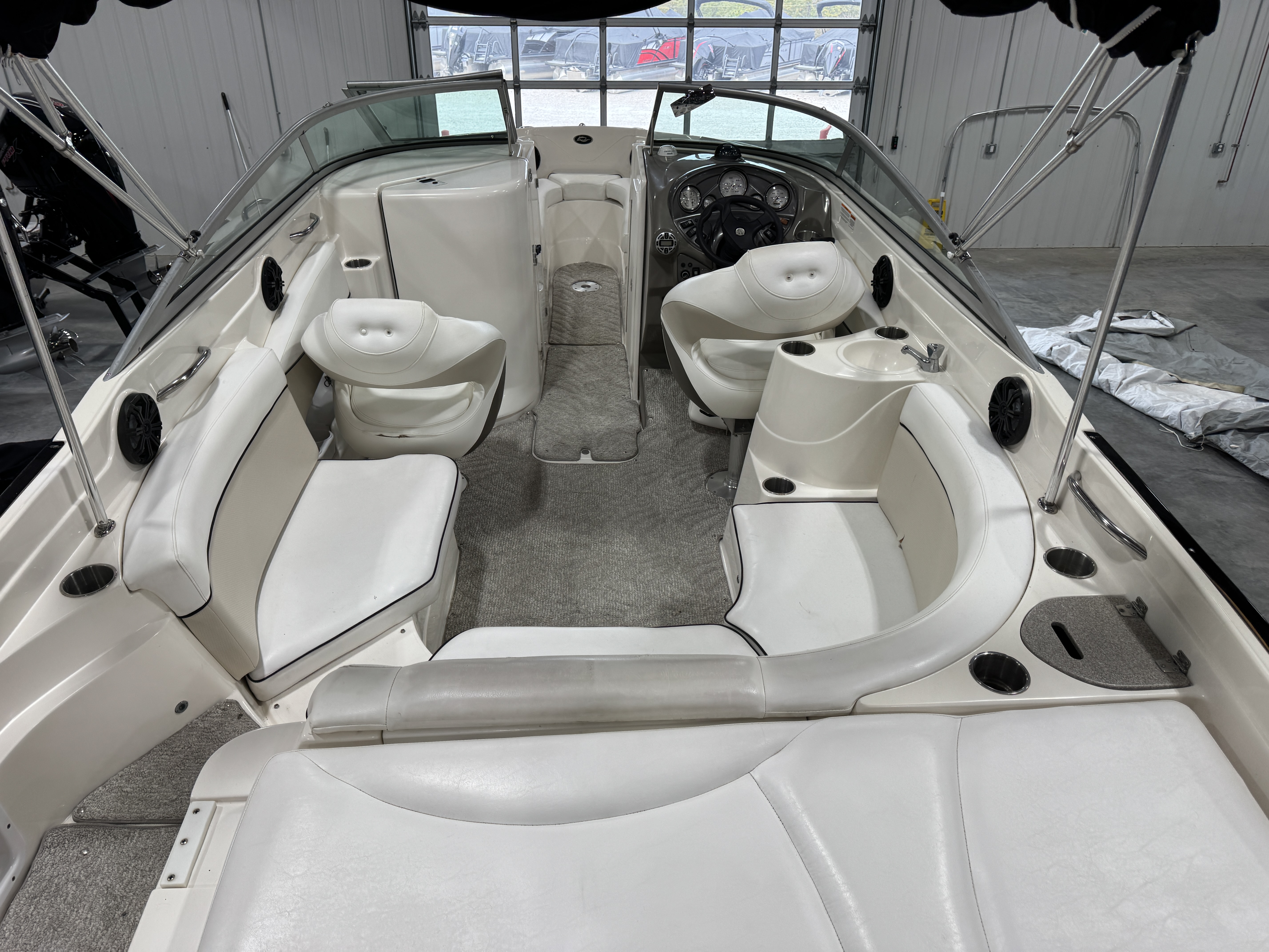 Used 2006 Rinker 246 BR