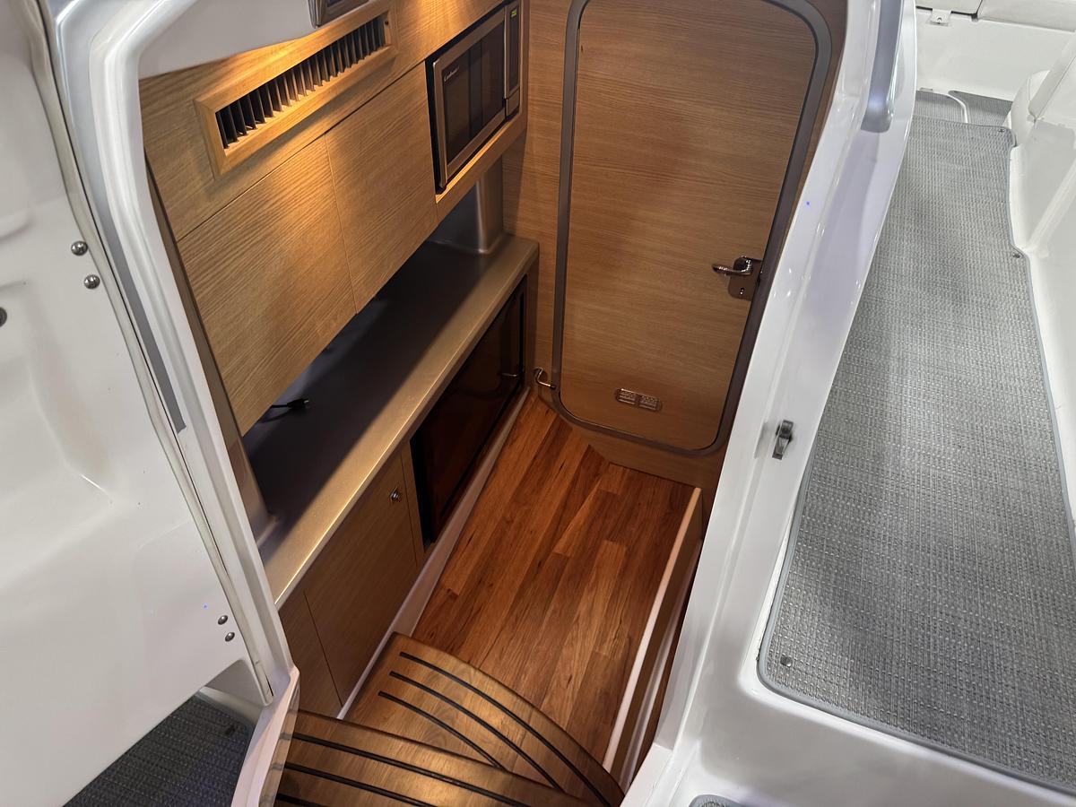 Used 2012 Chaparral 327 SSX
