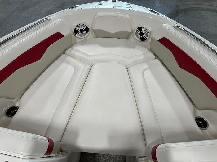 Used 2011 Chaparral 226 SSi