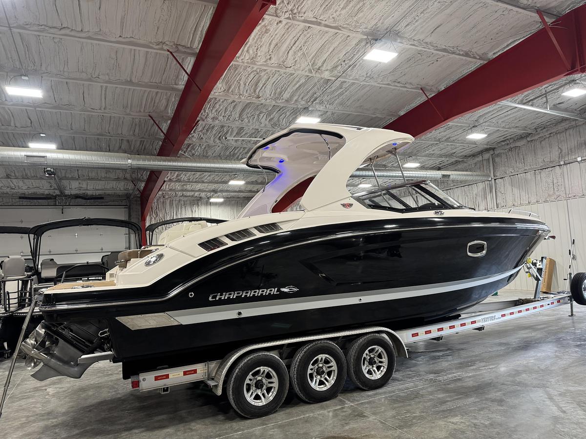 Used 2016 Chaparral 307 SSX