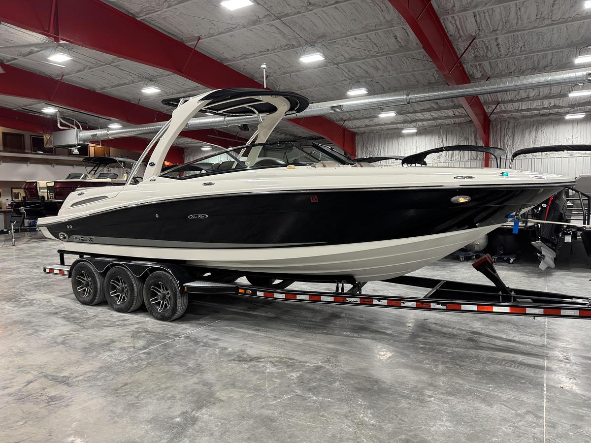 Used 2011 Sea Ray 250 SLX