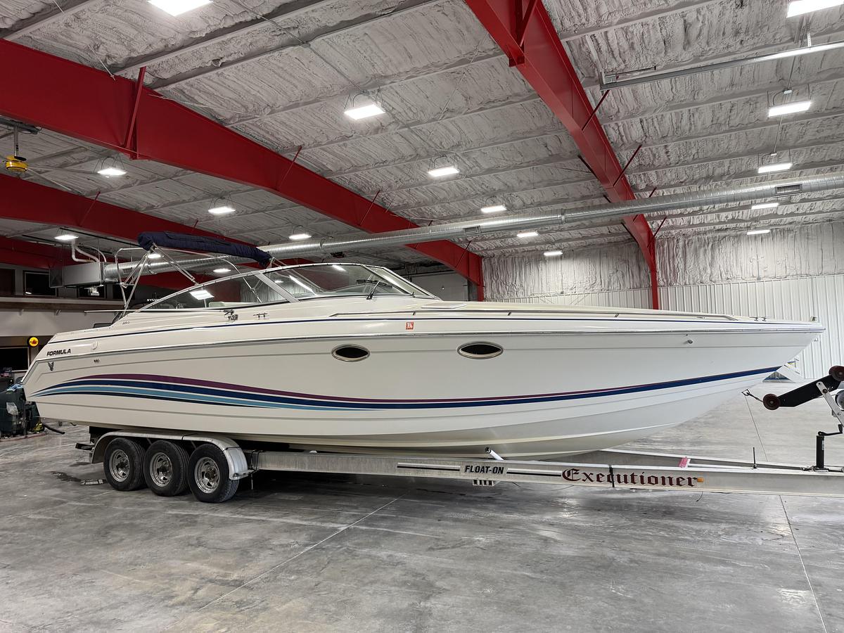 Used 1998 Formula 330 SS