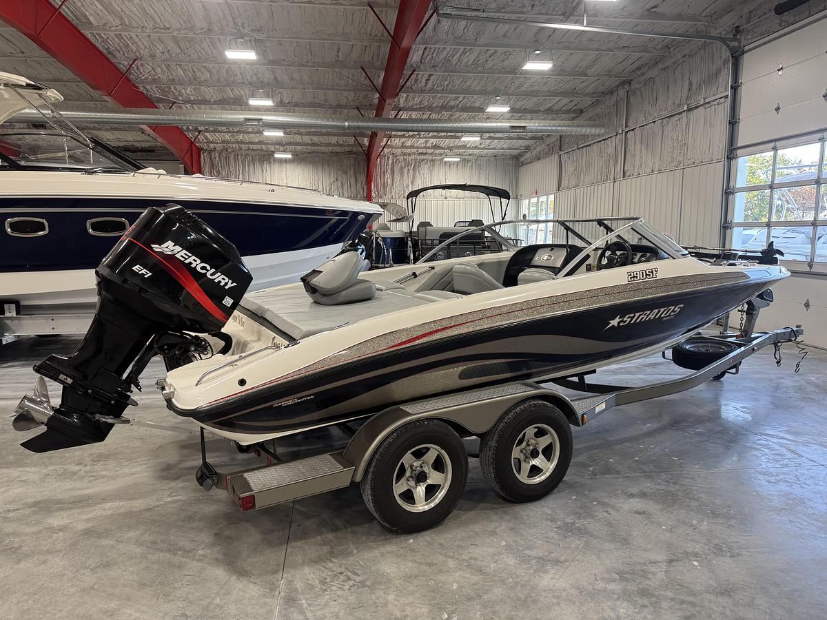 Used 2004 Stratos 290 FS