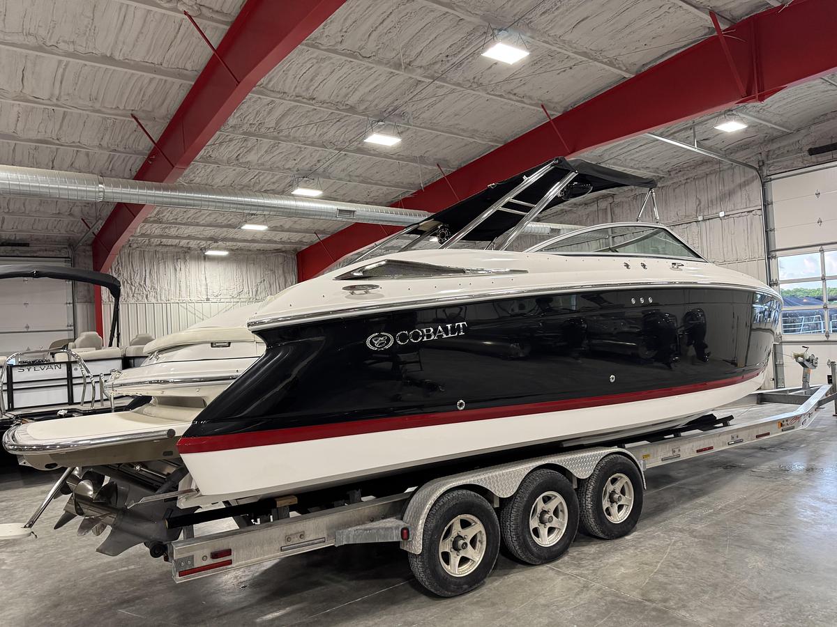 Used 2007 Cobalt 302 BR