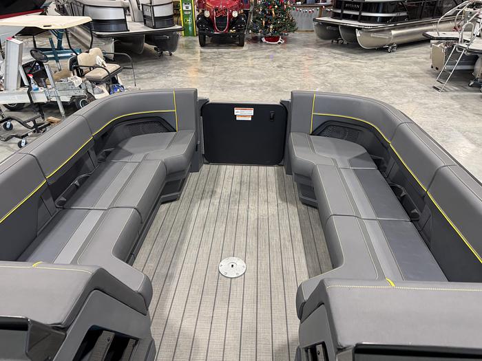 Used 2023 Manitou 24 Explorer