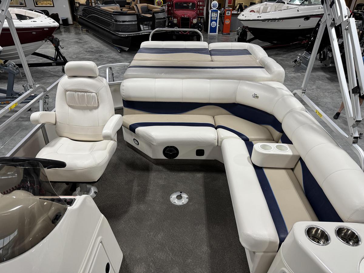 Used 2006 G3 Sun Catcher LX3 25