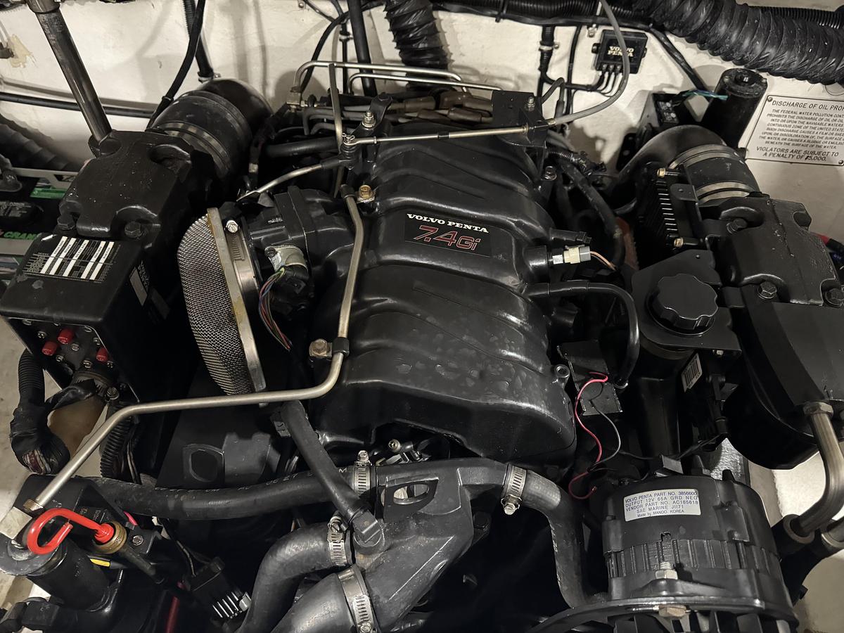 Used 1999 Formula 280 BR