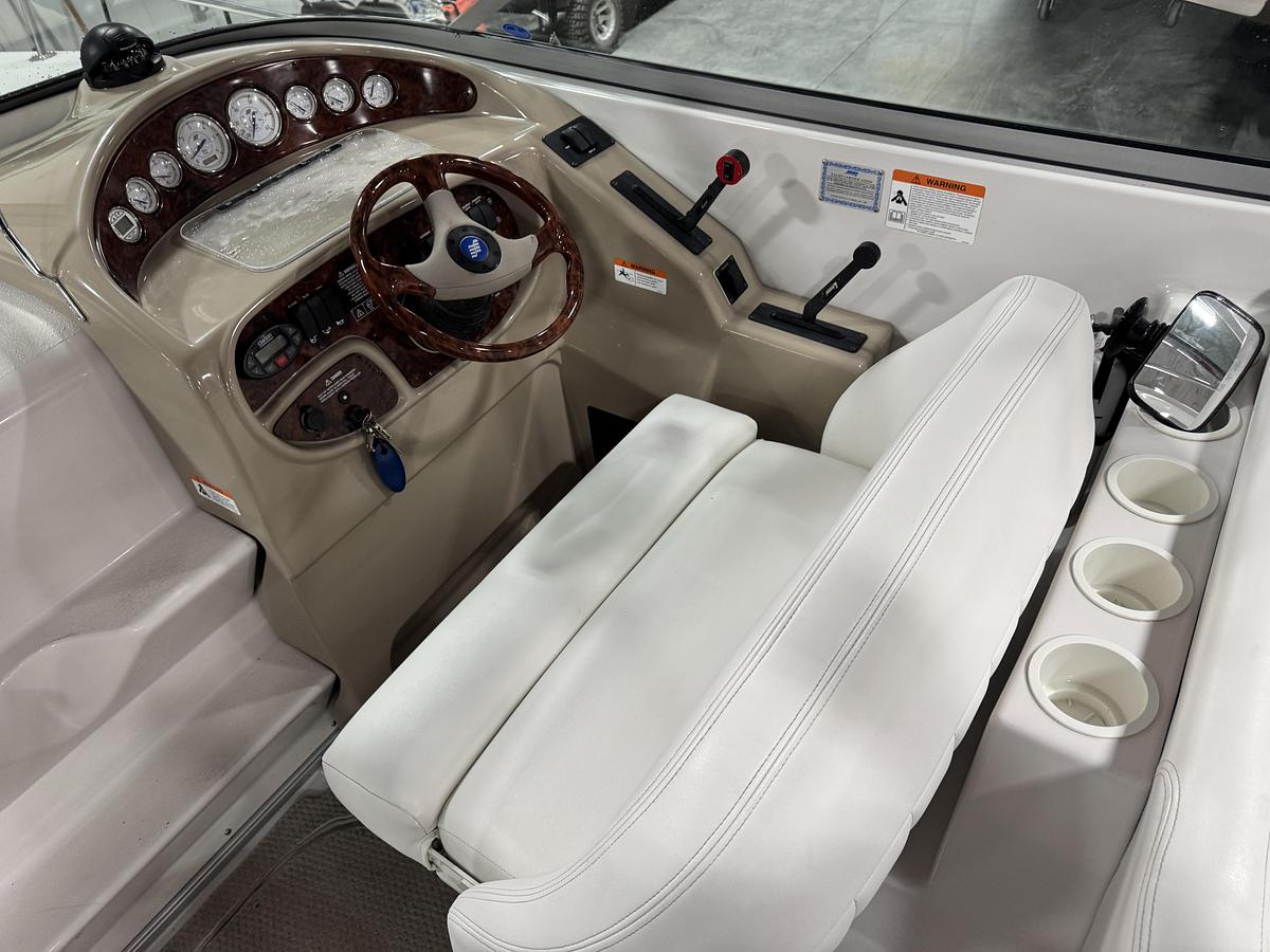 Used 2005 Four Winns 285 Sundowner