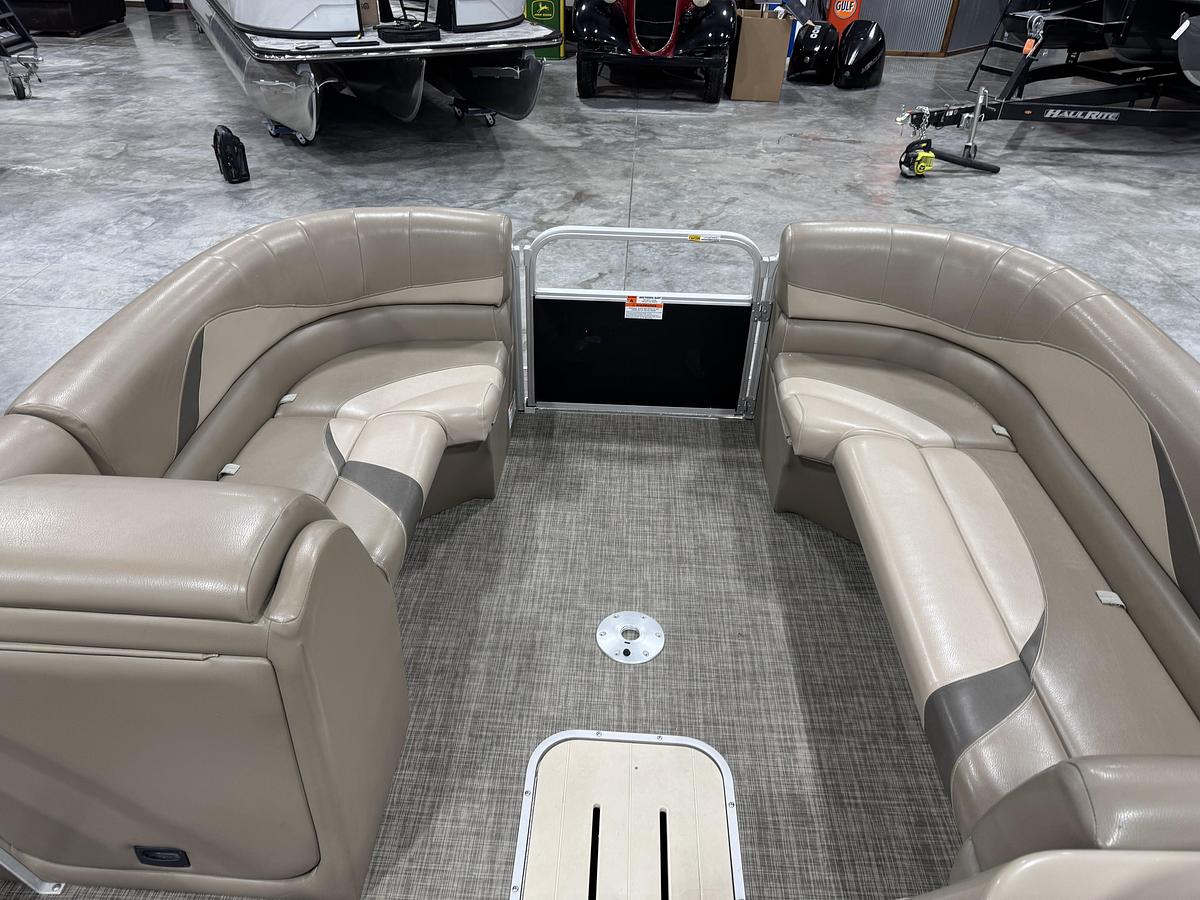 Used 2015 G-3 V 322 RC