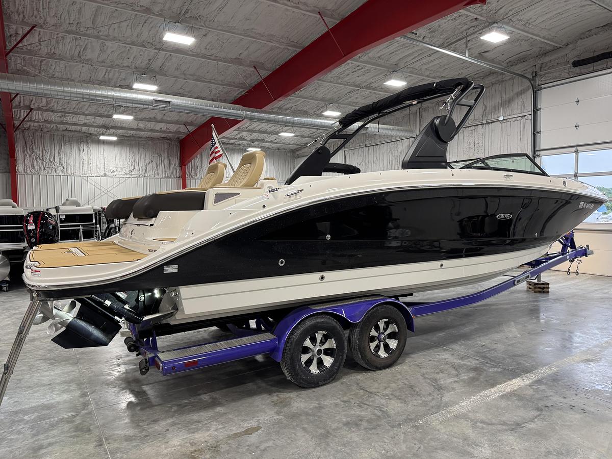 Used 2021 Sea Ray 290 SDX
