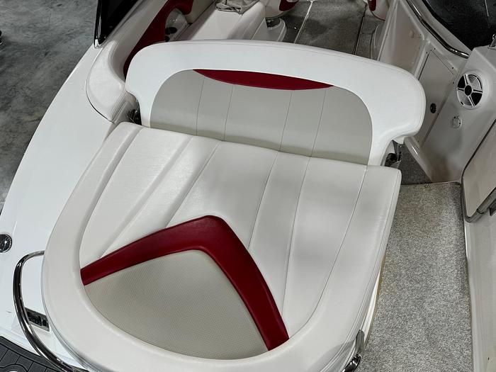 Used 2010 Chaparral 256ssx