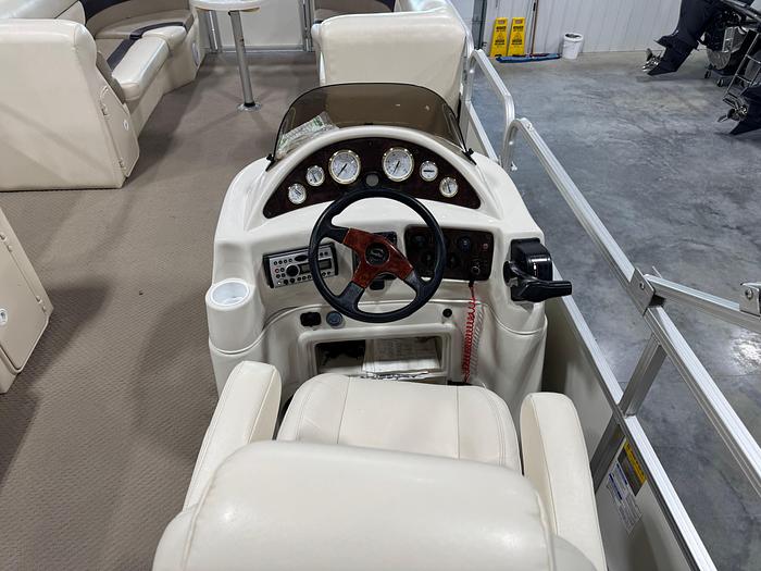 Used 2010 Sundancer Pontoons 243 tritoon