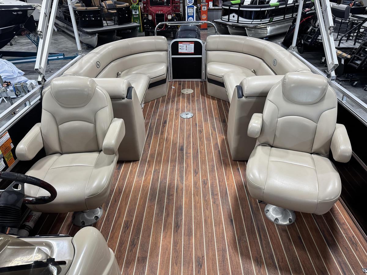 Used 2014 SouthBay 522 RS TriToon