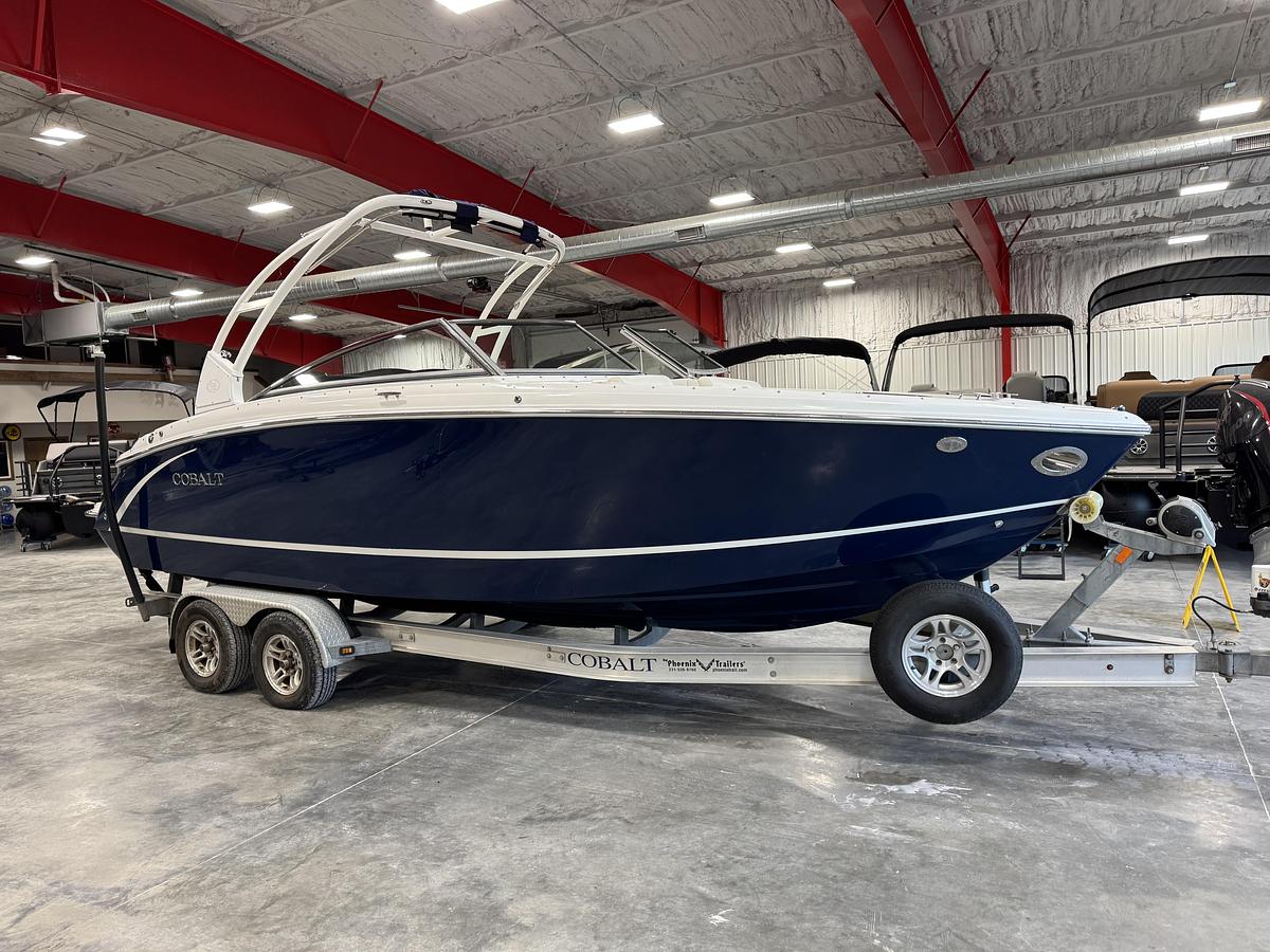 Used 2015 Cobalt R-5