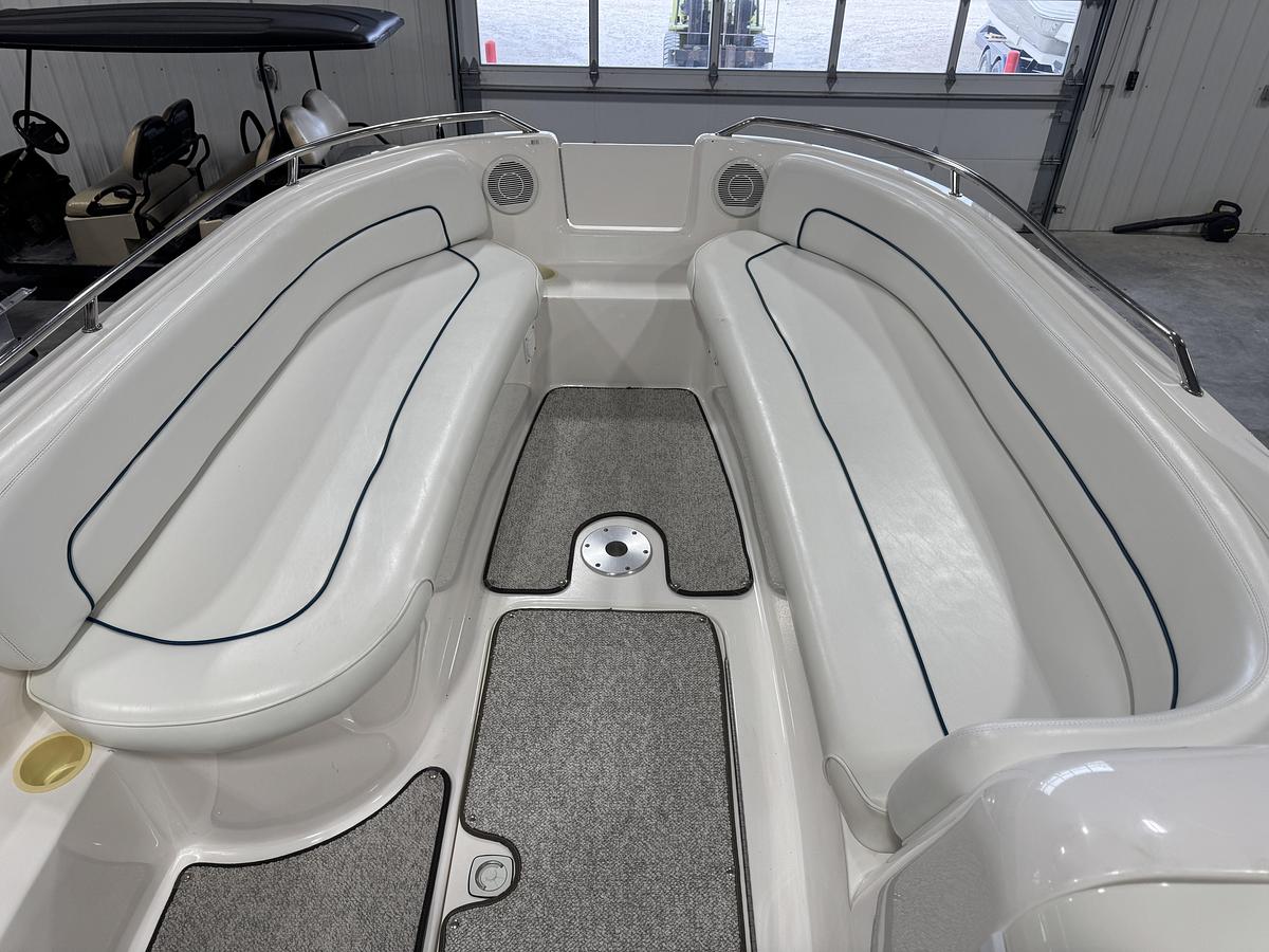 Used 1998 Sea Ray 240 Sundeck