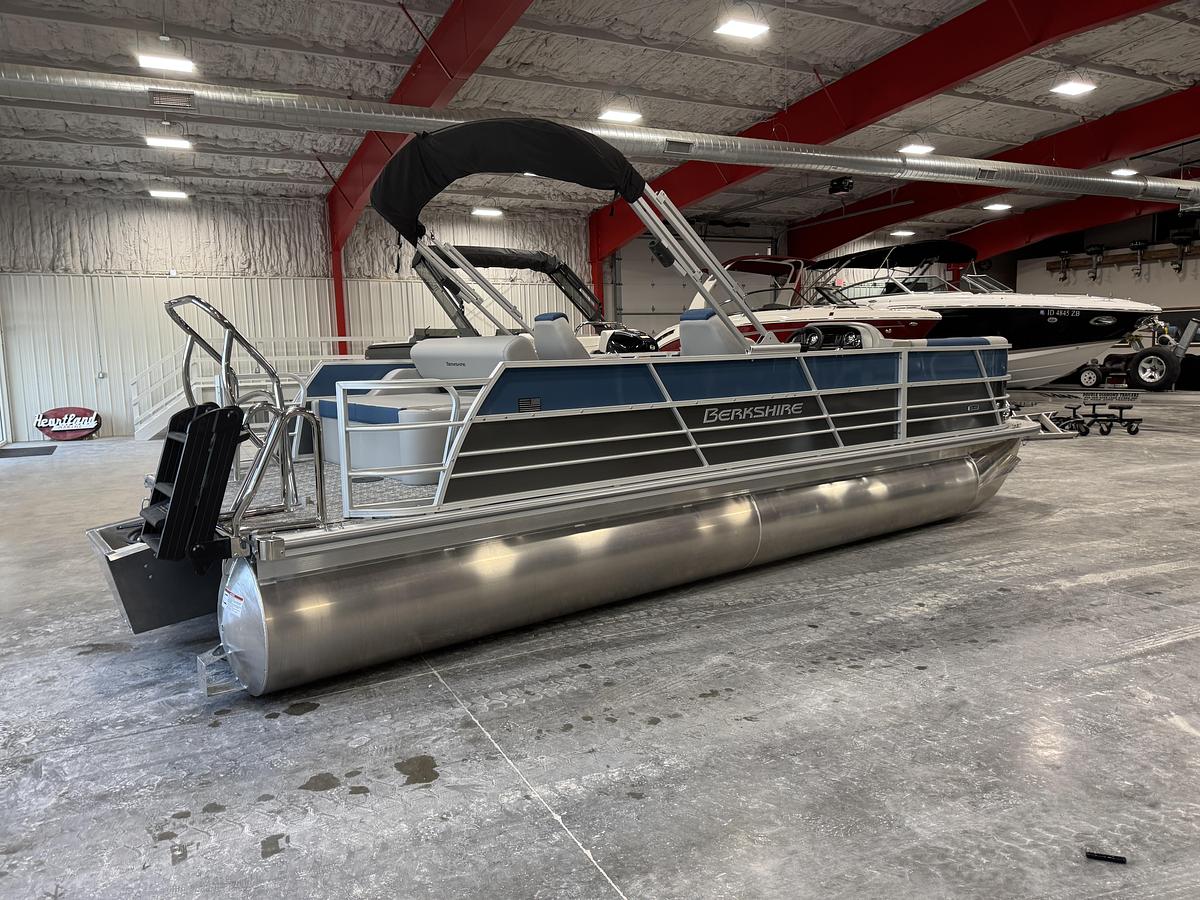 2026 Berkshire 24 UL LE