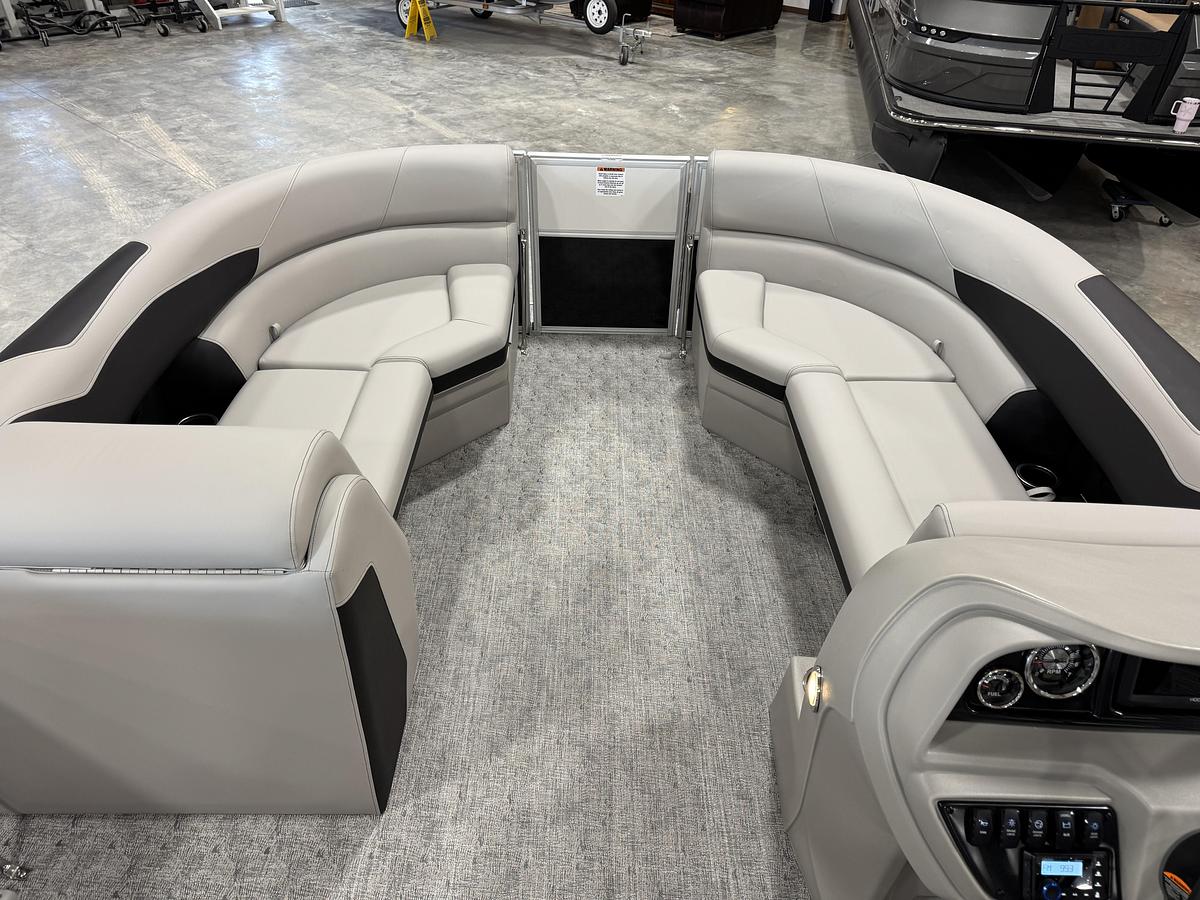 2026 Berkshire 24 RFX LE