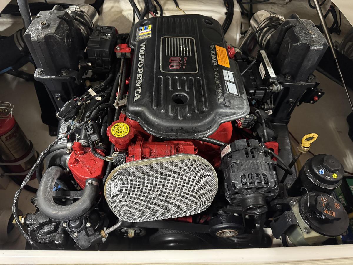 Used 2009 Chaparral 264 Sunesta