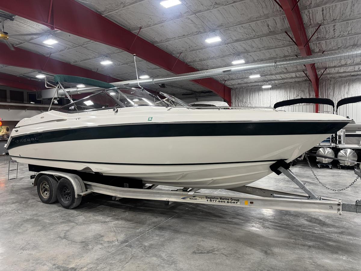 Used 2003 Regal 2900 LSR