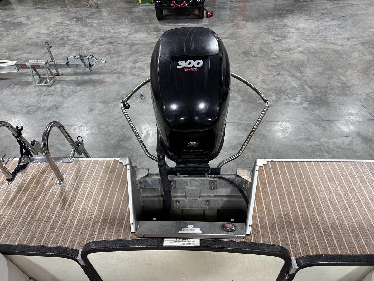 Used 2014 Premier 290 Grand Isle 10' wide