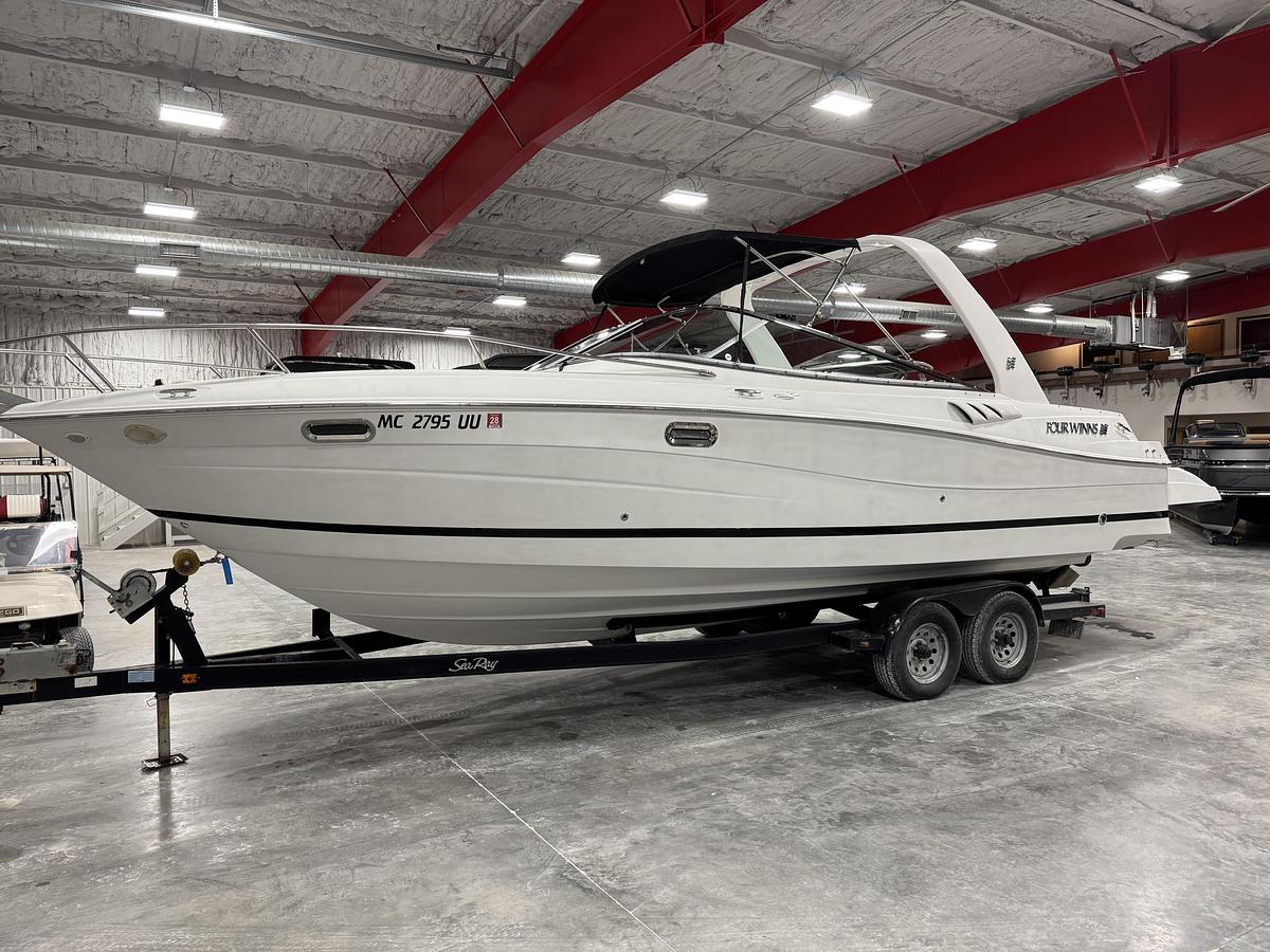 Used 2005 Four Winns 285 Sundowner