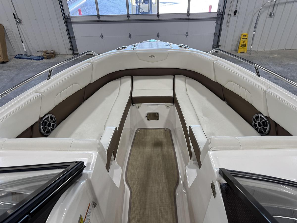 Used 2015 Chaparral 257 SSX