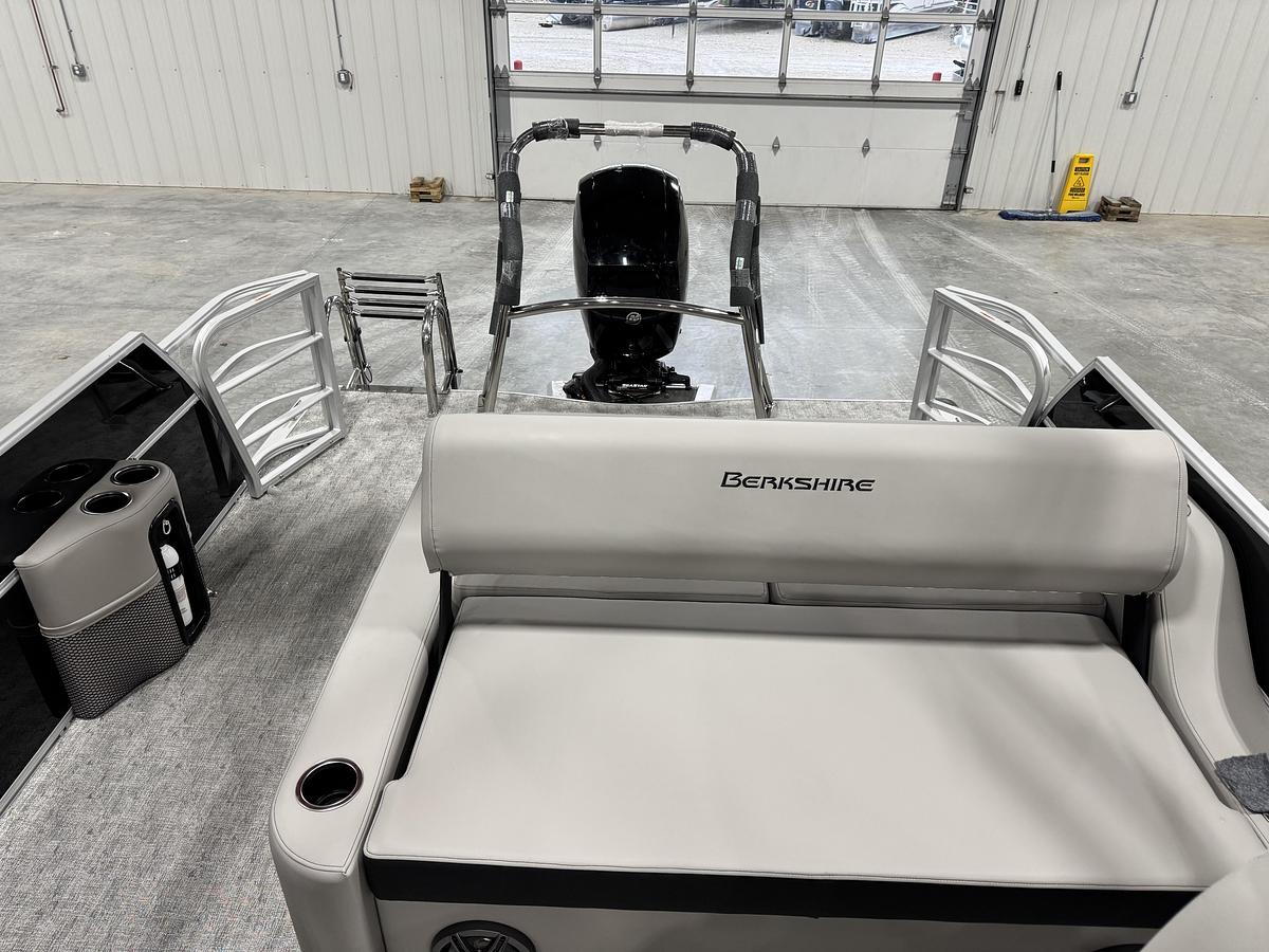 2026 Berkshire 24 UL LE