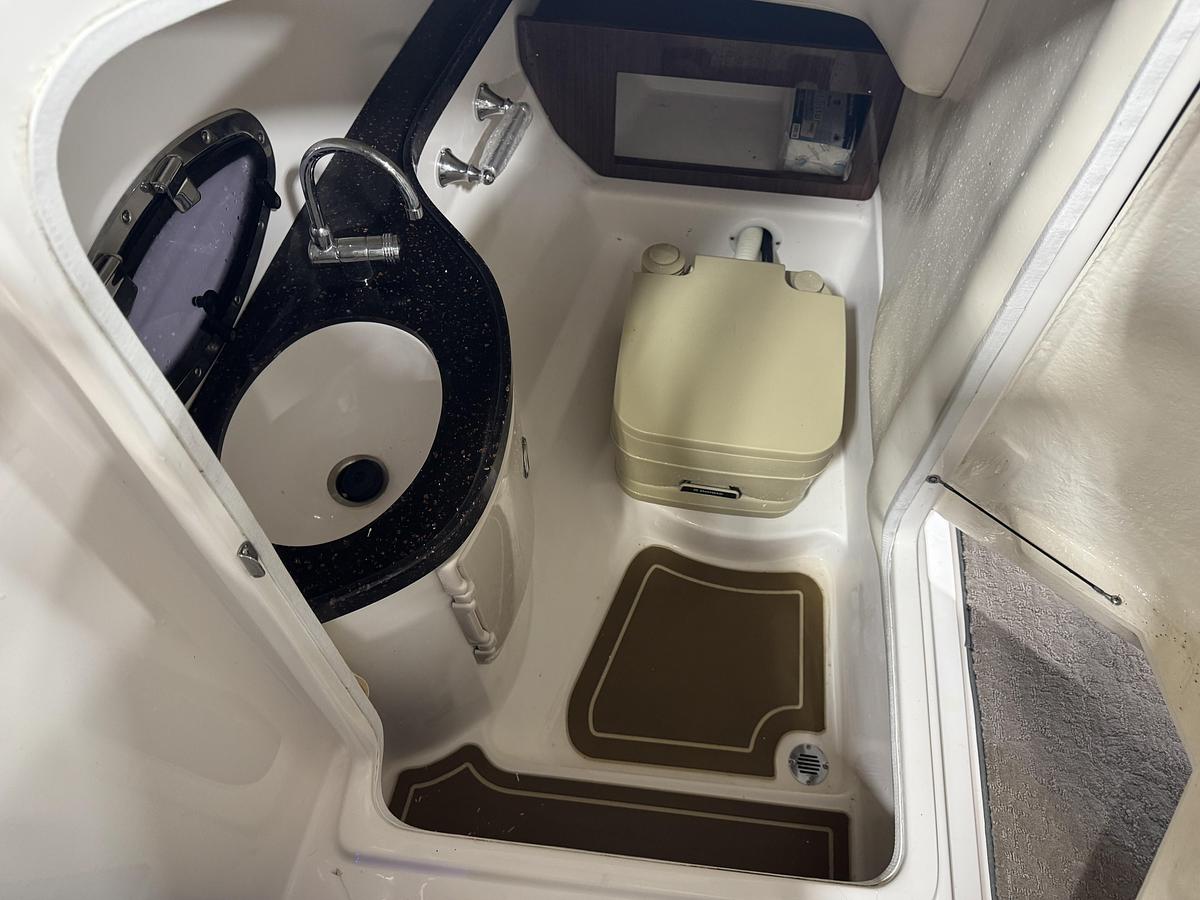 Used 2015 Regal 2700