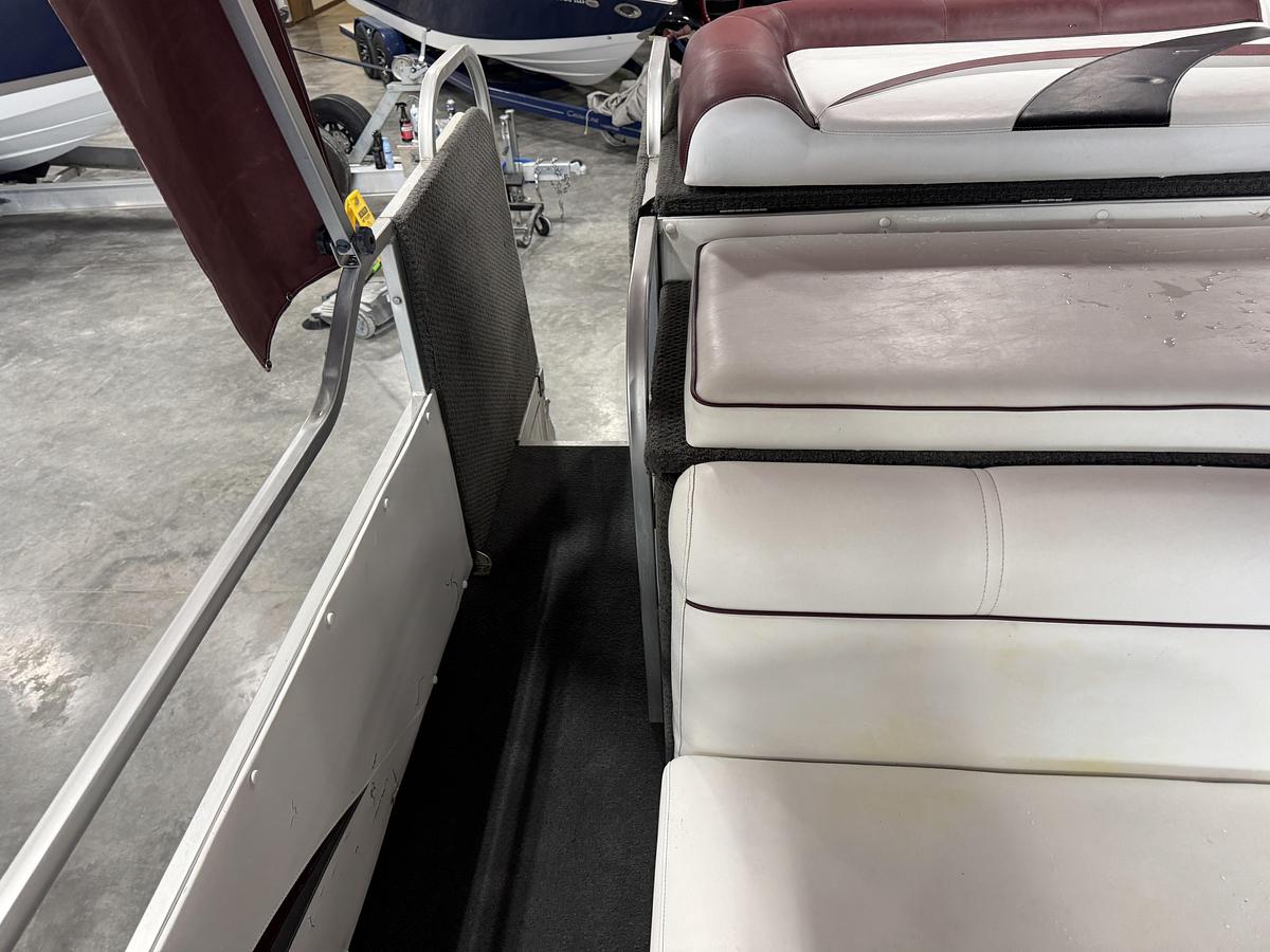 Used 2008 PlayCraft 2600 Clipper