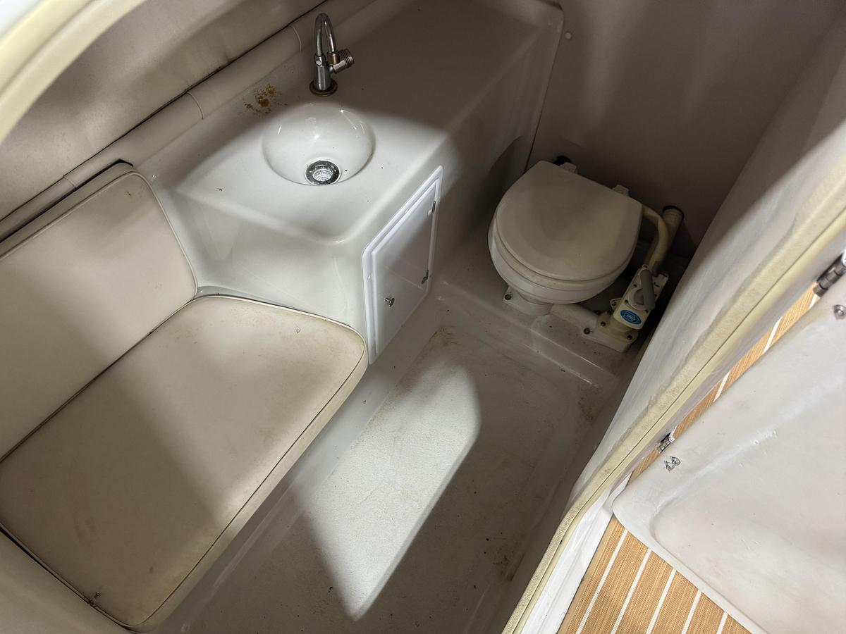 Used 2001 Crownline 288 BR