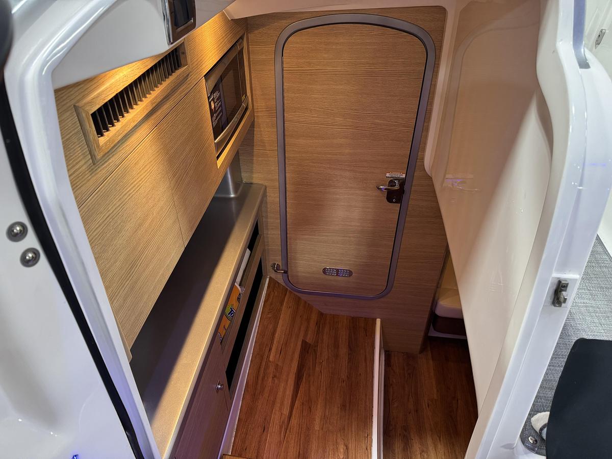 Used 2014 Chaparral 327 SSX