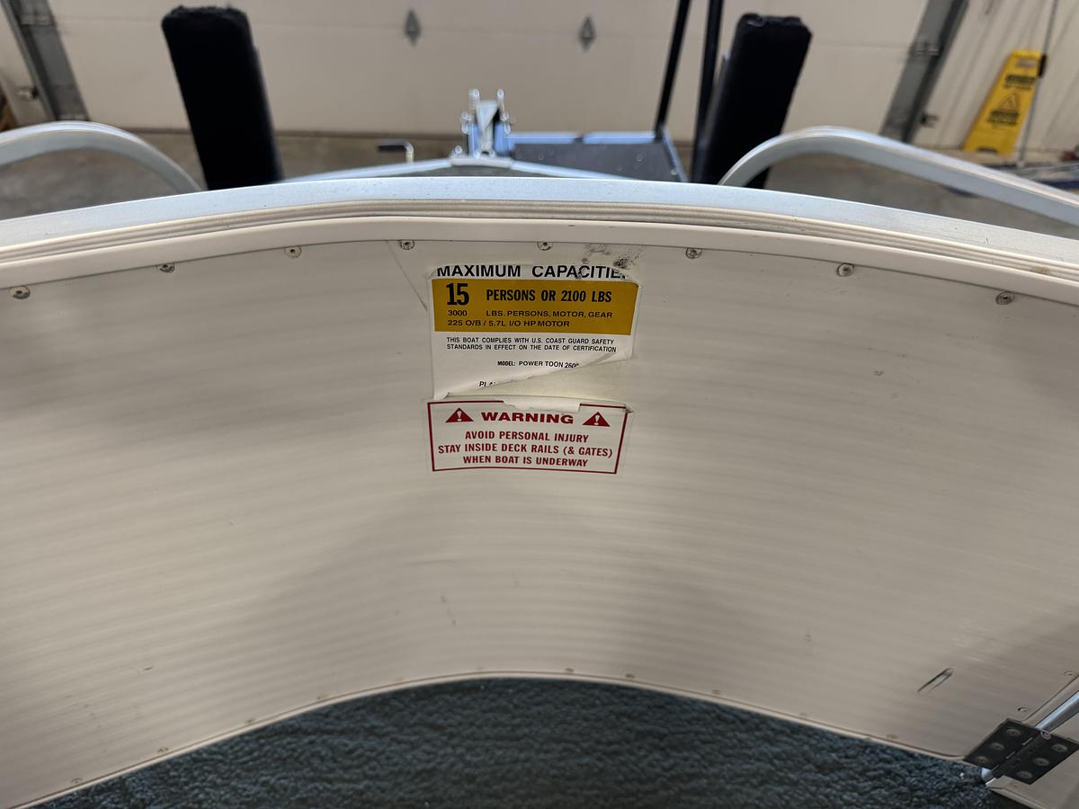 Used 2001 PlayCraft 2600 Powertoon