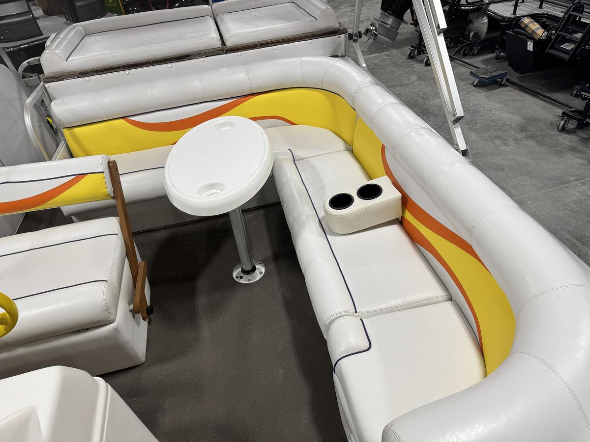 Used 2007 PlayCraft 2400 Clipper