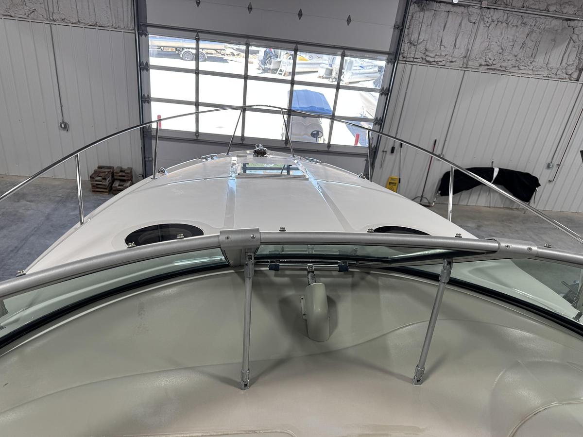 Used 2005 Sea Ray 300 Sundancer