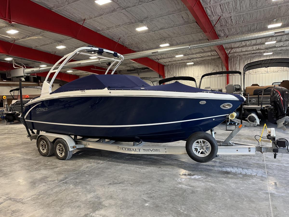 Used 2015 Cobalt R-5