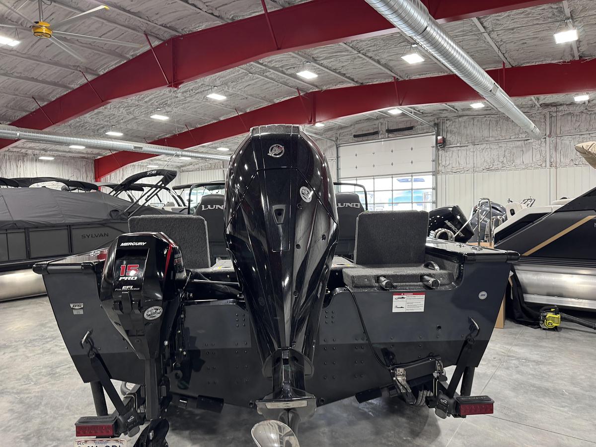 Used 2024 Lund 2075 Pro Vee