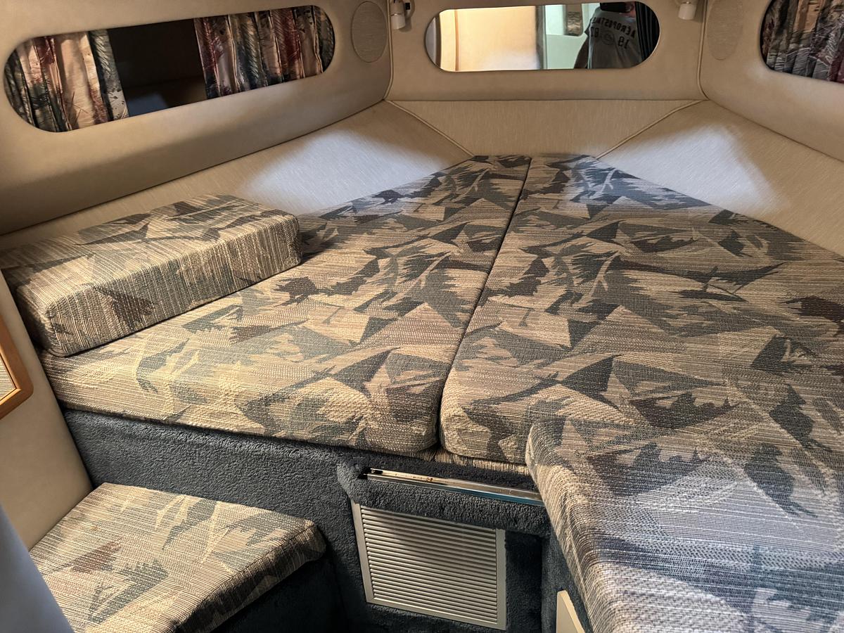 Used 1994 Sea Ray 300 Sundancer