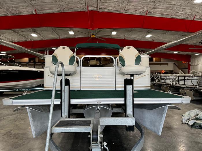 Used 2010 Avalon EBF 240 Tritoon