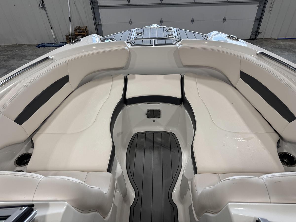 Used 2016 Chaparral 244 Sunesta Pro-Extreme